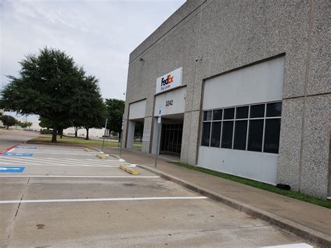 fedex locations garland tx